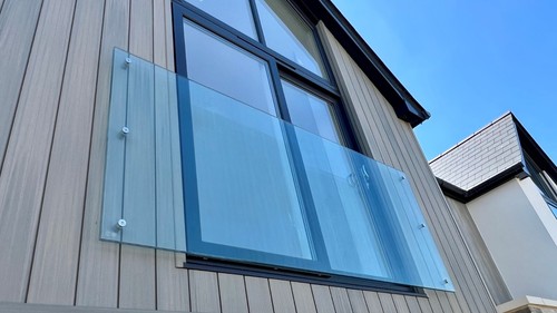 Frameless glass juliet balcony - glass,