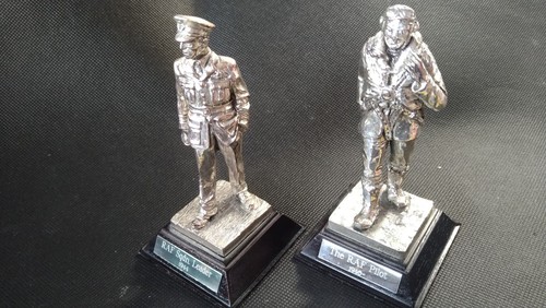 Royal hampshire figures - 2,