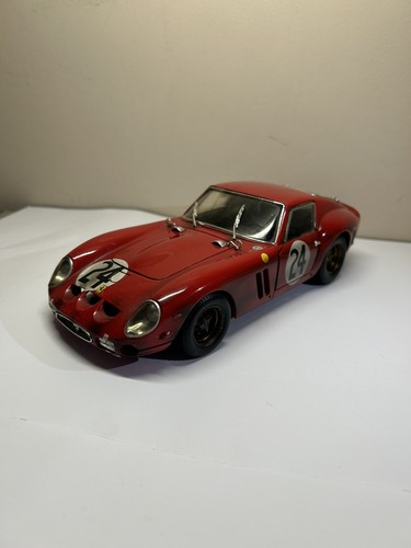 Hot wheels ferrari 250gto - 1/18,