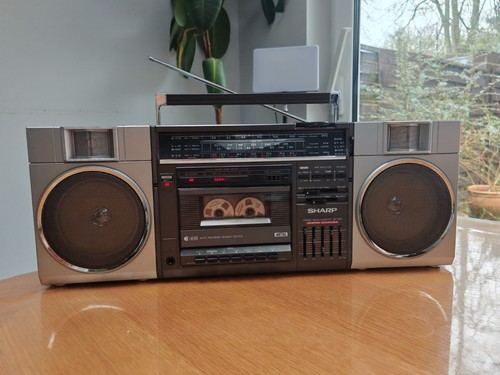 Sharp 7600h silver ghetto - sharp, silver!