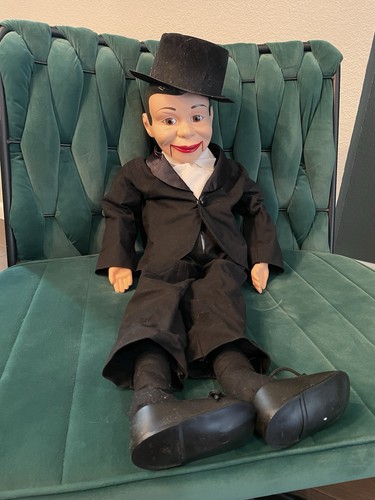 Charlie mccarthy - charlie,