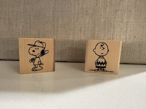 Peanuts snoopy with - 2),