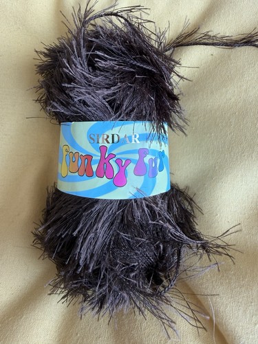 Sirdar funky fur - funky,