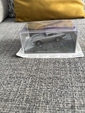 ASTON MARTIN DB5 #1 007 James