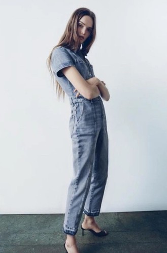 Zara fitted denim jeans - £60,