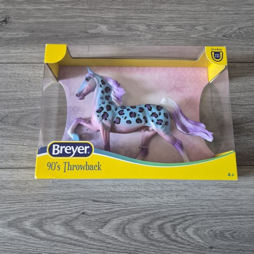 Breyer 90s throwback horse - 90s,