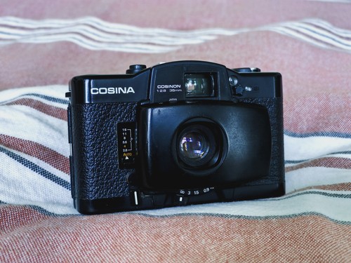 Cosina compact 35mm - cx-2,