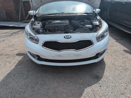 Kia ceed crdi eco 2012 - kia,
