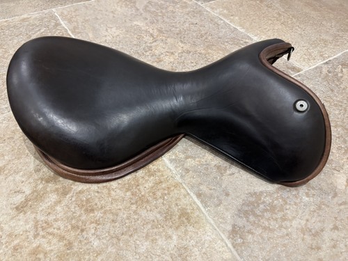 Wow saddle seat shallow - saddle,