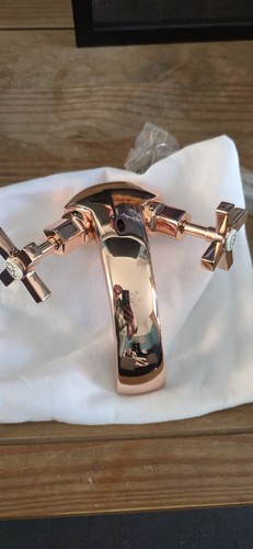 Heritage rose gold art - heritage, deco