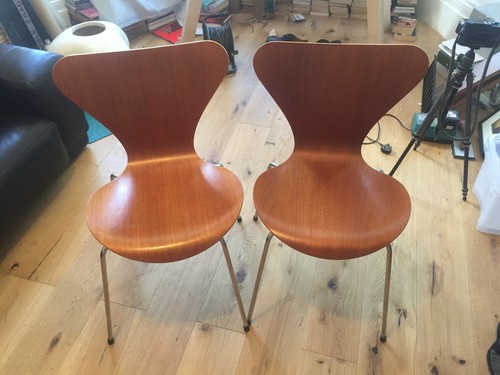 Arne jacobsen chair 3107 - arne,