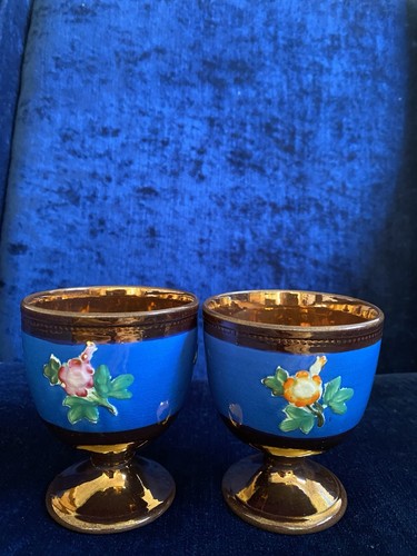 Pair gold bronze lustre - pair,