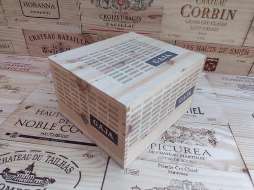 Wooden wine box crate with - box, lid