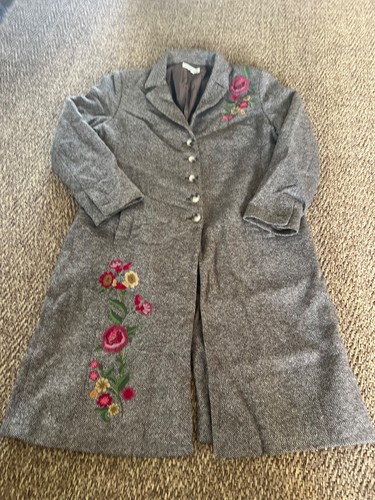 Laura ashley long - laura,
