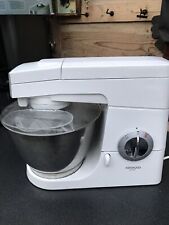 Kenwood Chef KW300 , white, 700W,  Excellent condition, with attachments.