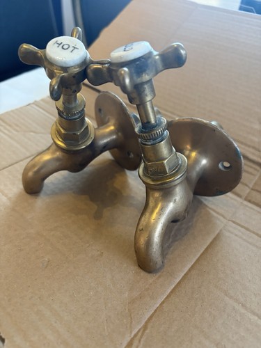 Pair old brass - brass, mount
