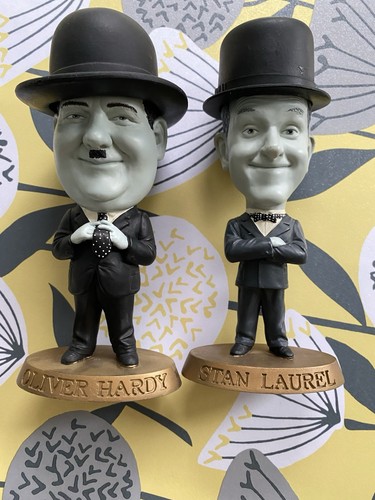Item laurel hardy 2pc lot - item:,