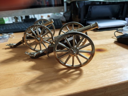Vintage decorative metal pair - vintage,