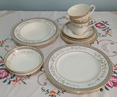 Royal doulton minton marquesa - minton,