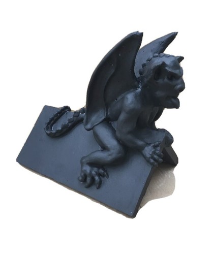 Gargoyle angled roof - roof, ridge