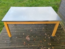 Stainless steel restaurant