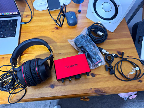Focusrite scarlett solo studio - focusrite,