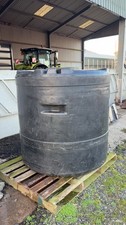 400 Gallon Water Tank with