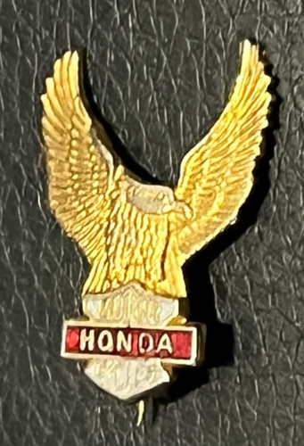 Motorcycle pin badge honda - pin,
