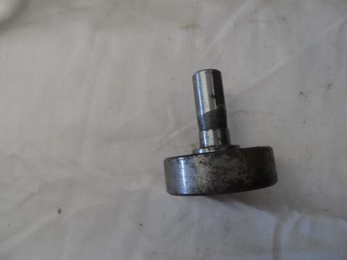 Single fly press tool - press,