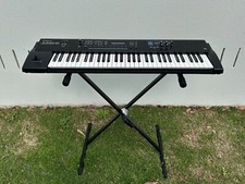 ROLAND Juno-D Keyboard Synthesiser - STAND + SUSTAIN PEDAL + POWER PLUG INCLUDED