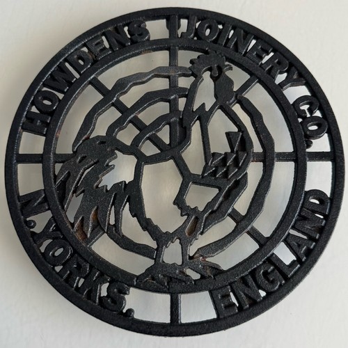 Vintage cast iron trivet bird - cast,