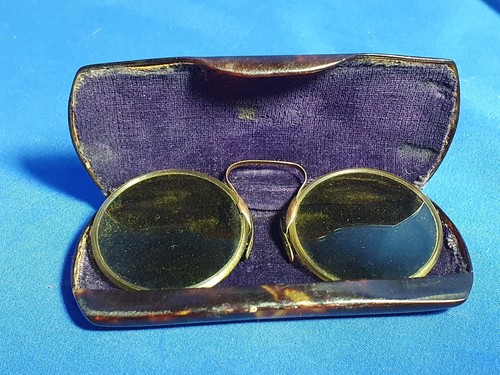 Victorian pinz nez - nez, glasses