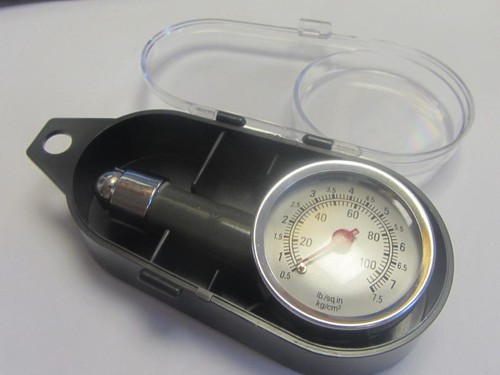 Dial tyre pressure - pressure, with
