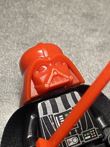 Red vader hemet lego star - vader,
