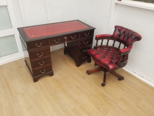 4x2ft vintage red leather - 4x2ft,
