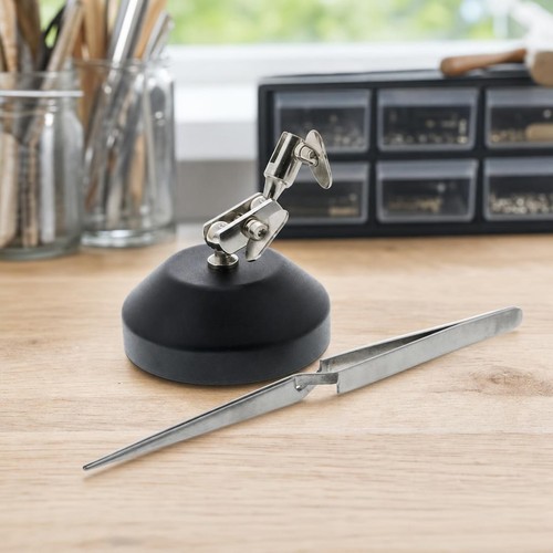 Third hand tool with - third,