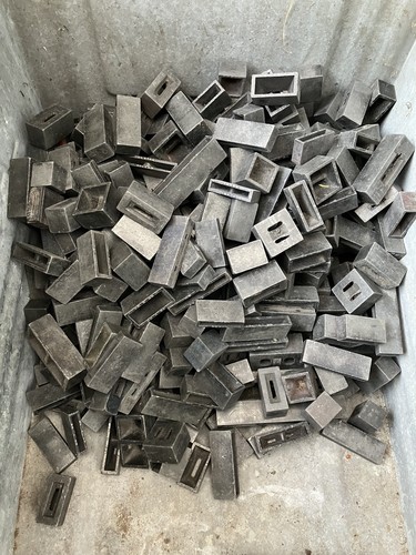 Large heavy cast - cast, metal