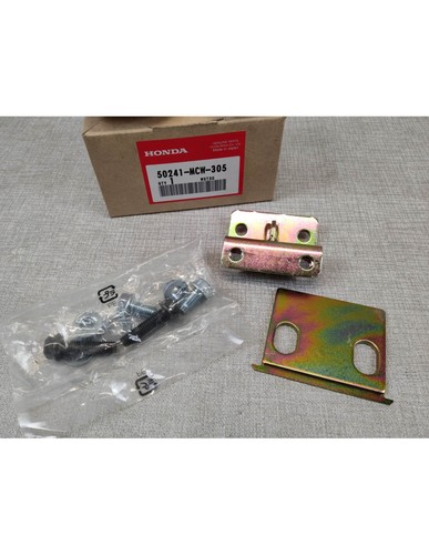 Seat attachment kit for vfr800 - attachment,