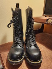 Dr. Martens Steel Toe sz 7