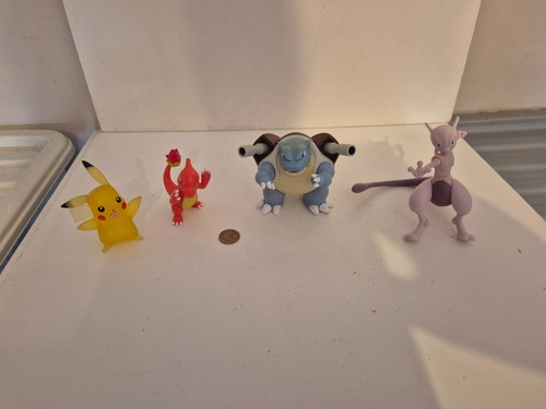 Pokemon figure bundle lot 4 - figure,