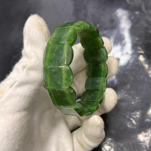 Top grade natural nephrite - top,