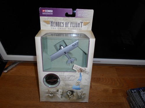 Corgi heroes flight - of,