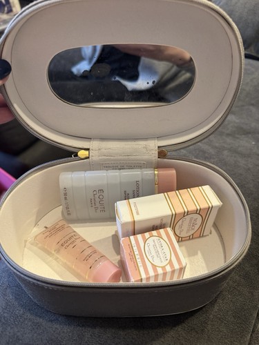 Christian dior vintage vanity - dior,