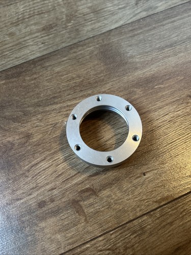Caterham dry sump tower - tower, screw