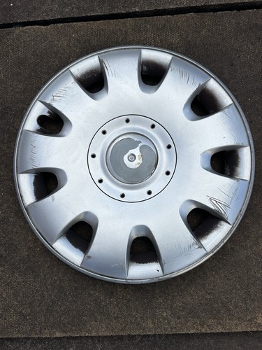 Volkswagon golf wheel - golf, trim