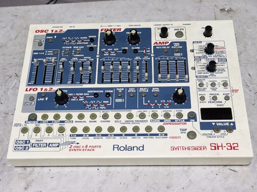 Roland synthesizer - roland, sh-32