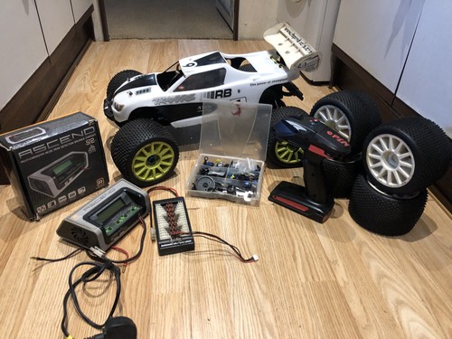 Traxxas revo remote - traxxas,