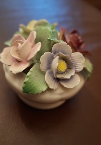 Aynsley bone china flower posy - aynsley,