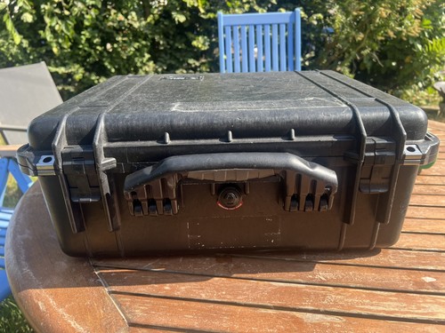 Used peli 1550 case - used,