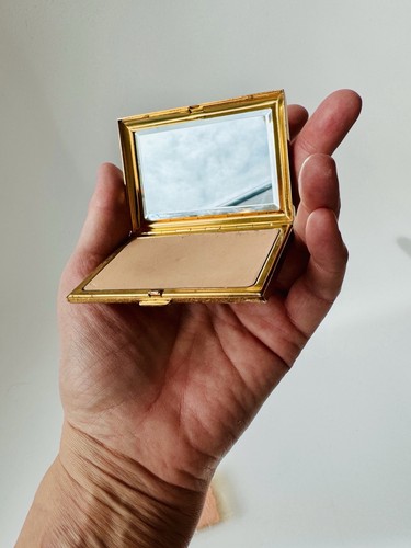 Vintage elizabeth arden powder - vintage,